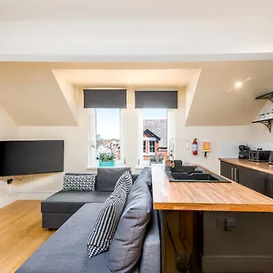  Apartment On The Hill United Kingdom